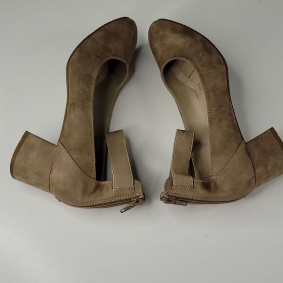 NEUTRAL WHITE MOUNTAIN tan faux suede leather strap CAREER Block Heel heels 9 - Picture 5 of 10